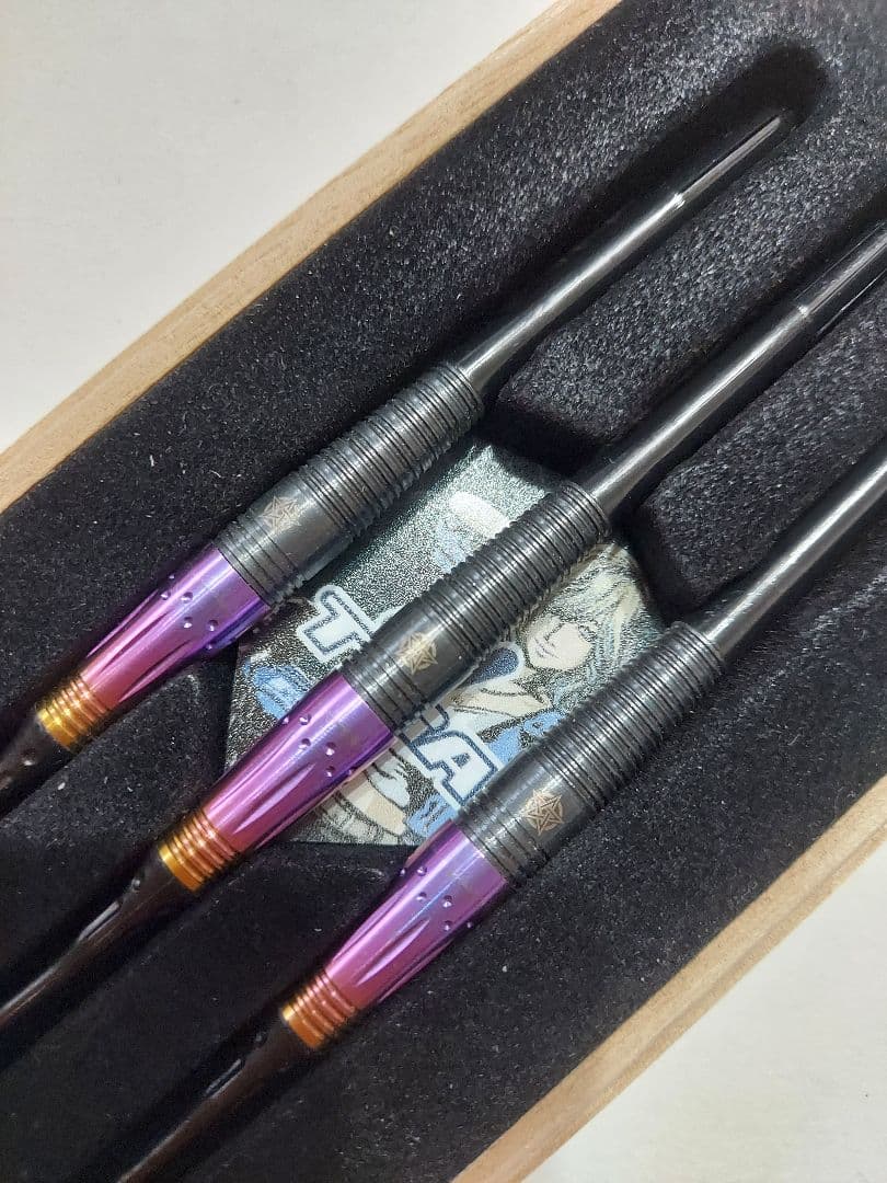 エンプレチュ シエスタ フュージョン エスダーツ限定 坂口優希恵モデル