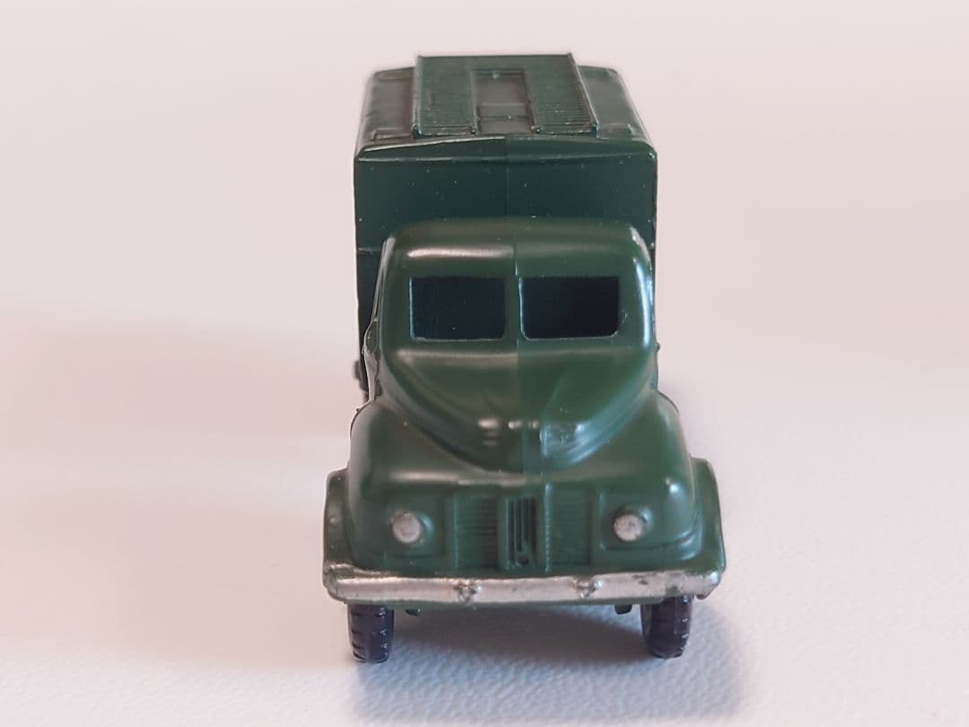 MATCHBOX 　No.68 Army Wireless Truck