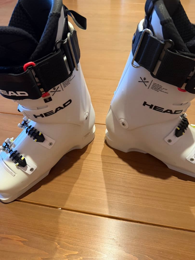 HEAD　ヘッド　スキーブーツ　RAPTOR WCR140　26.5㎝