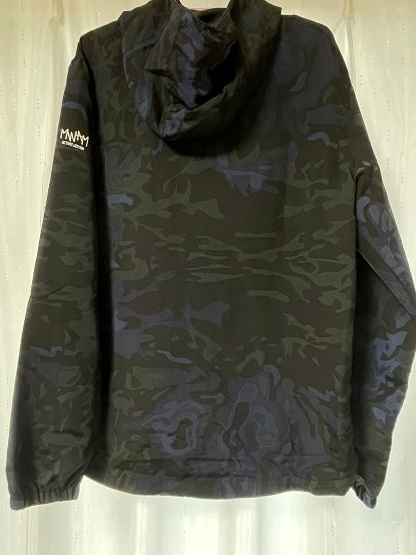 マンウィズ　ウルフテックライト