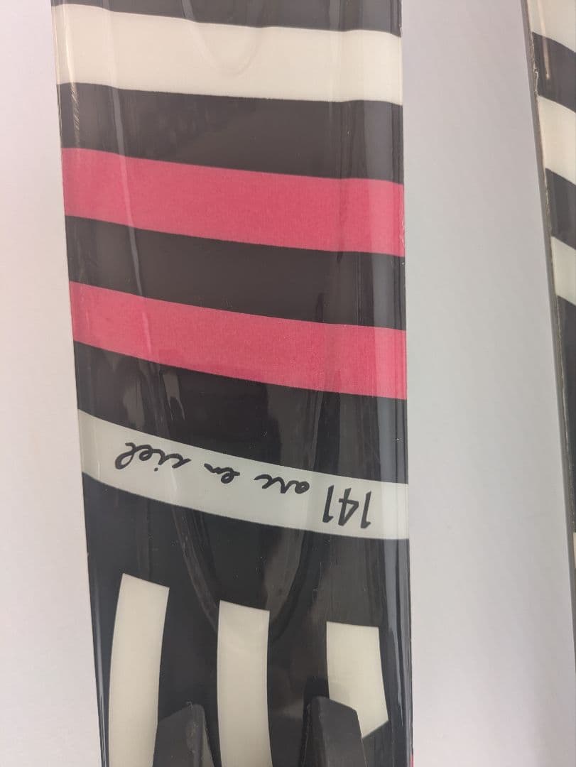 サロモン 141cm カービングスキー arc en ciel ビンディング付