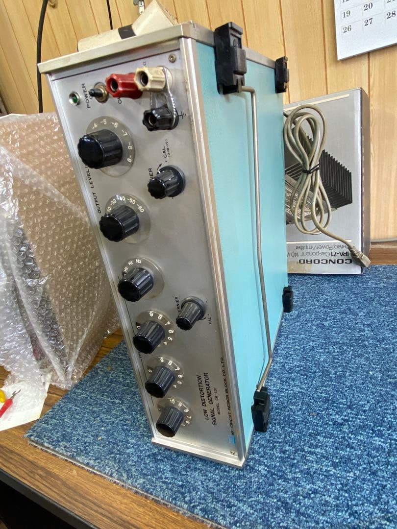 オーディオ　NF CR-131 SGとDM-155A デストーションメーター