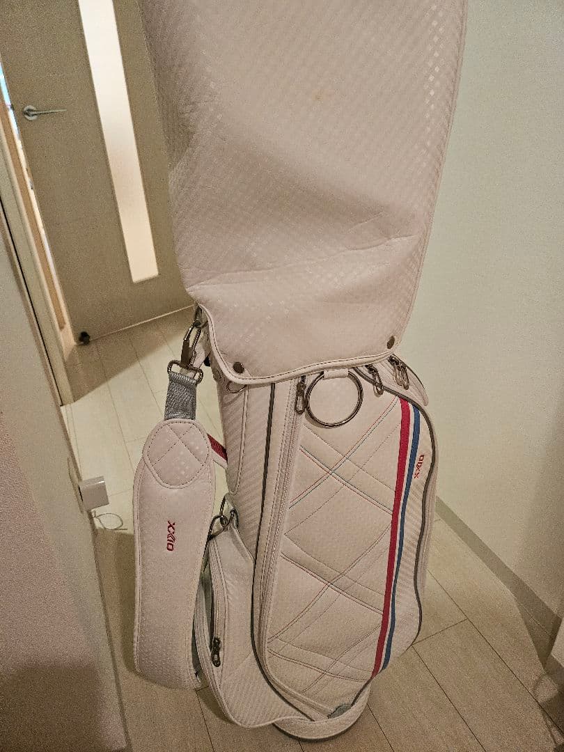ゼクシオ★ゴルフバック