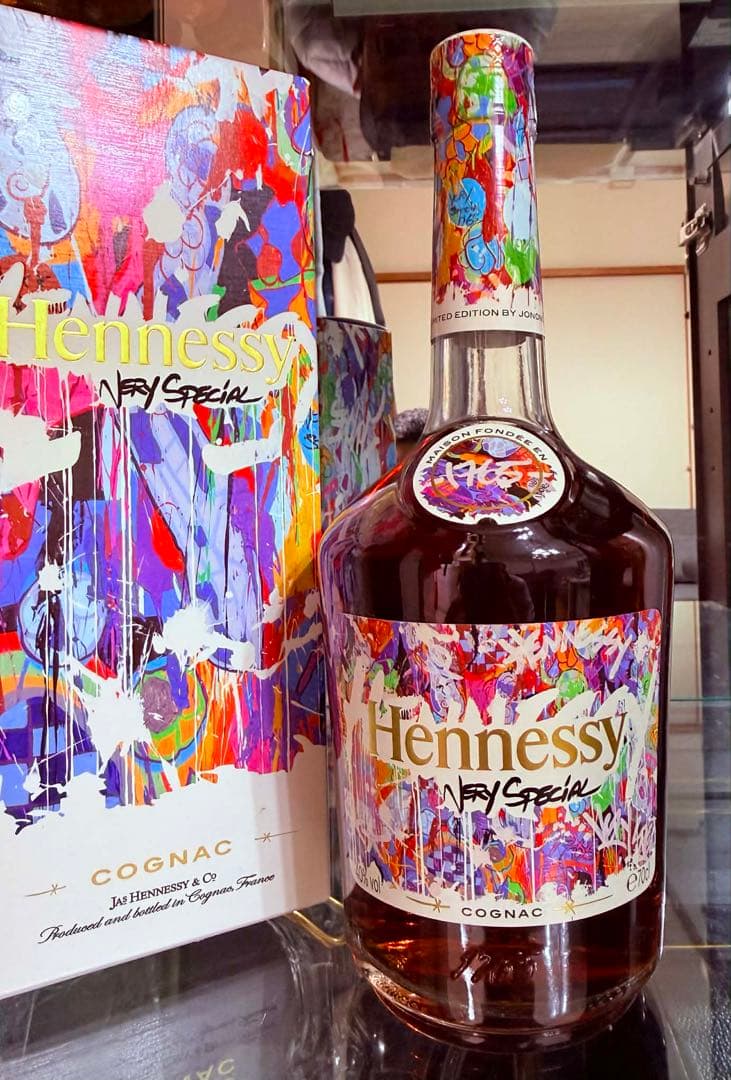 ブランデー Hennessy VS limited 2017 By Jonone 700ml