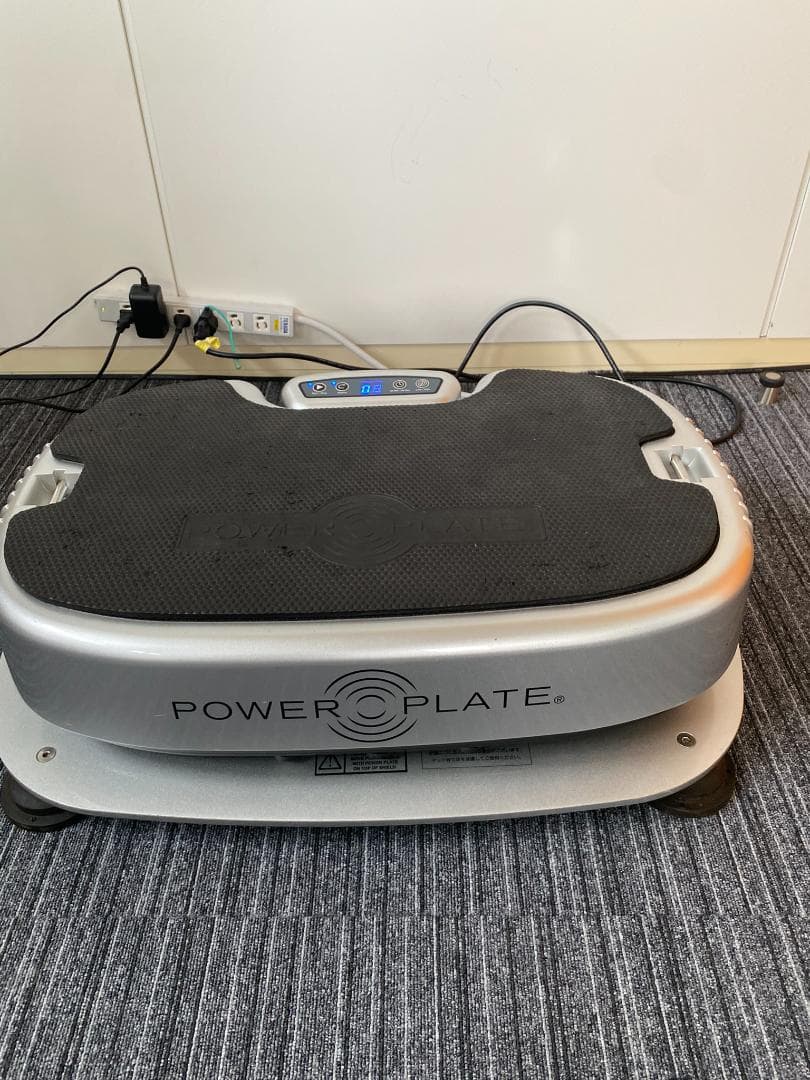 POWER PLATE パワープレート トレーニング　ダイエットマシン