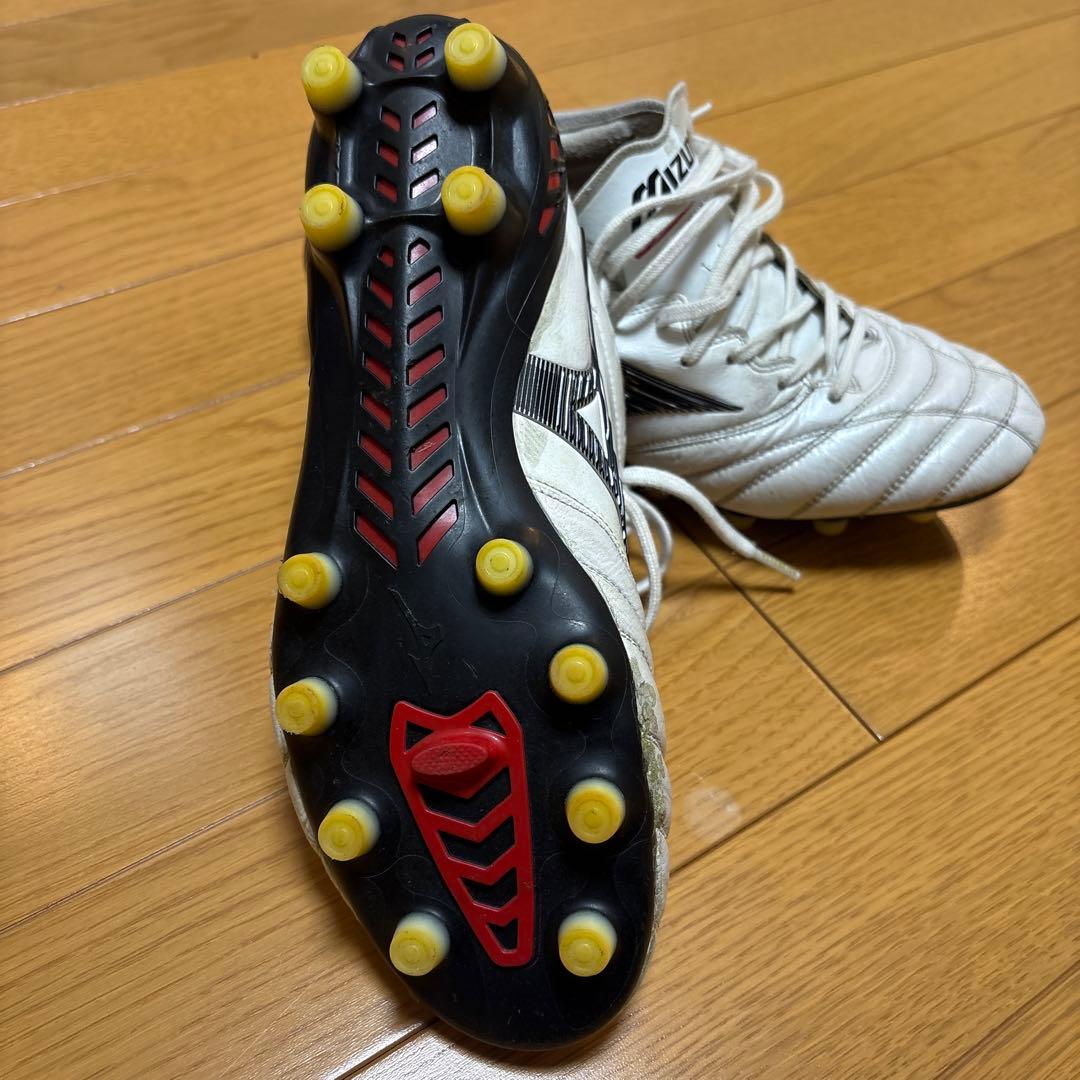 明後日までMizuno Morelia NEO III 　美品　25.5