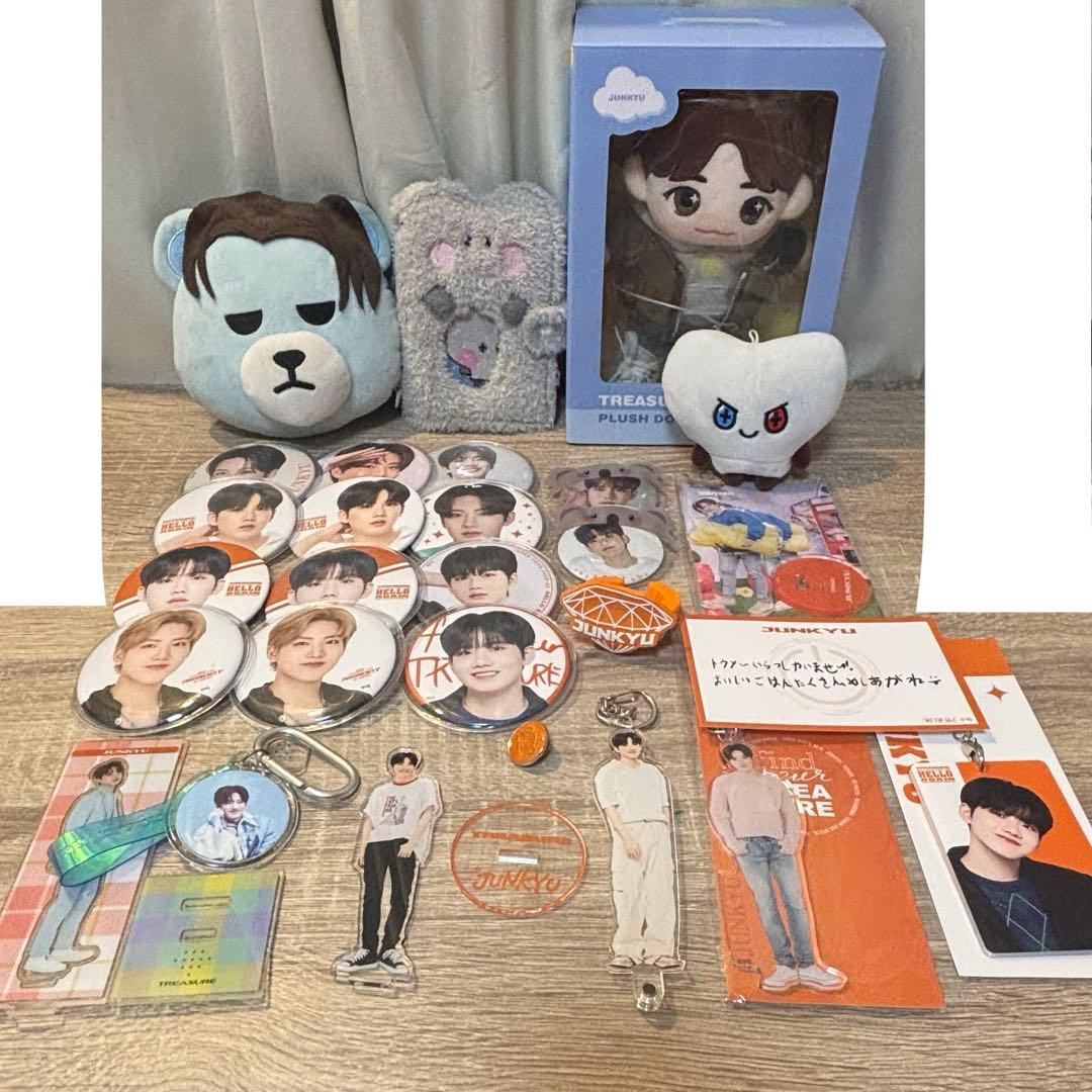 TREASURE ジュンギュ トレカ うちわ 缶バッジ アクスタ まとめ売り