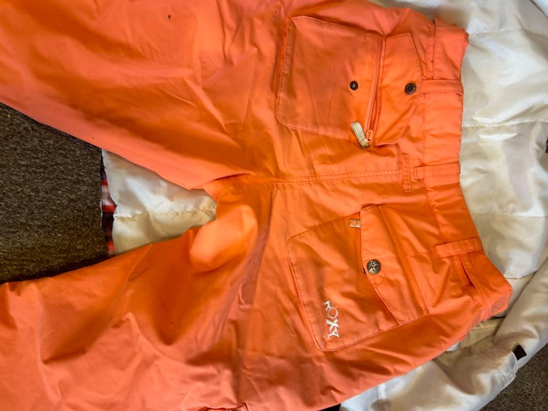 ロキシー　スノボウェア　スキーウェア　サイズM プロテクター付き