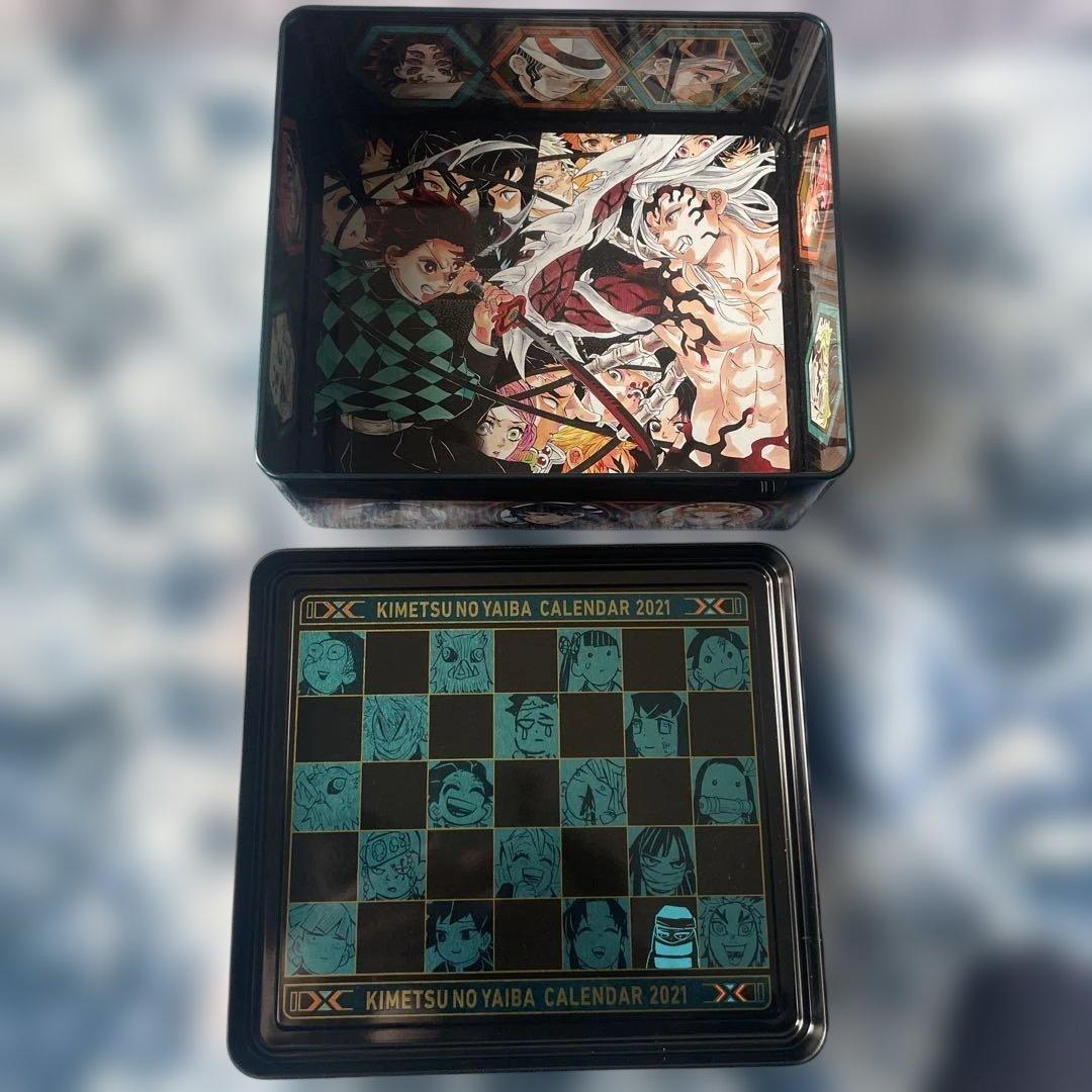 鬼滅の刃　コミックカレンダー 2021 特製缶入り　　　　日めくりカレンダー