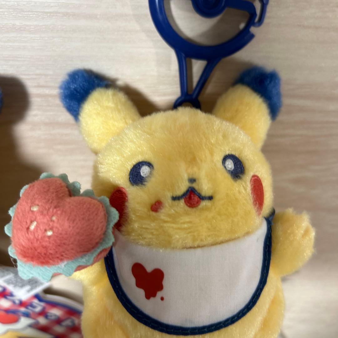 PIKACHU DINER ハンバーガー&ハート マスコット　ぬいぐるみ　ポーチ