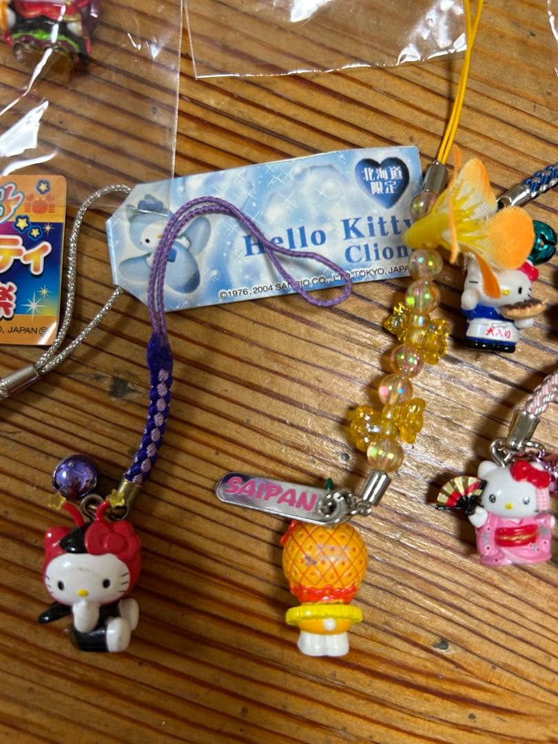 ハローキティ ご当地ストラップ セット　グアム　サイパン　キティ　他