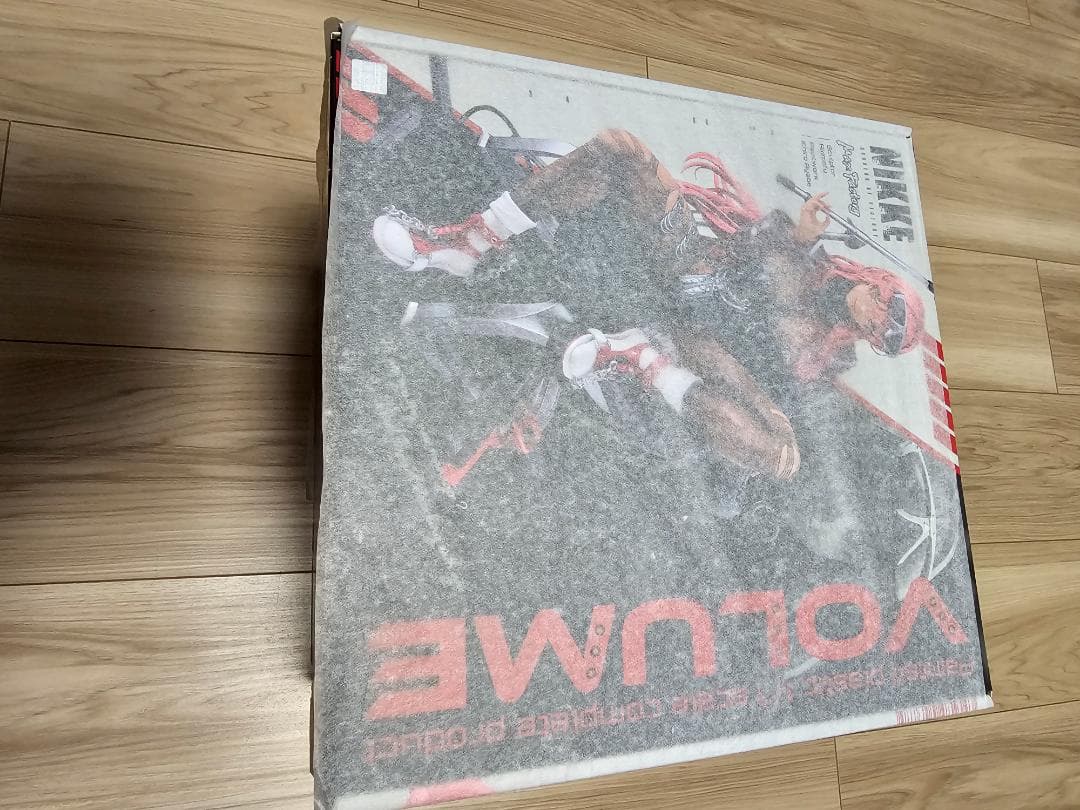 未開封品　NIKKE ボリューム 1/7スケールフィギュア