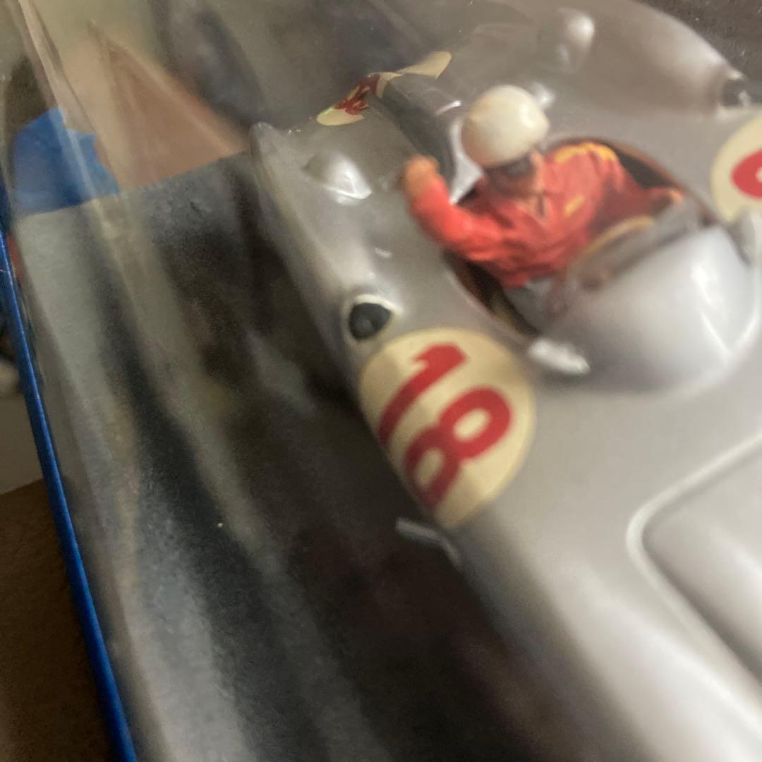 メルセデスベンツ　W196C モデル　ミニカー　 ブルーム　製