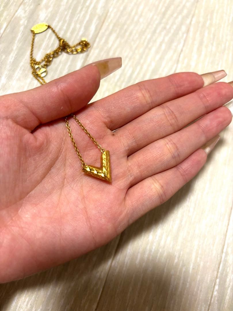 VUITTON ネックレス
