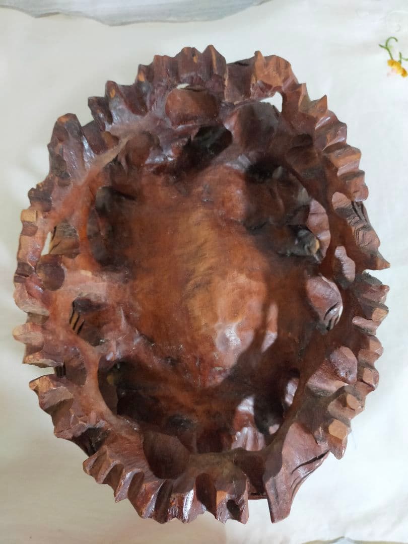 在庫処分セール中! ❗根木彫り抜き花台（大）手作り　珍木　希少品