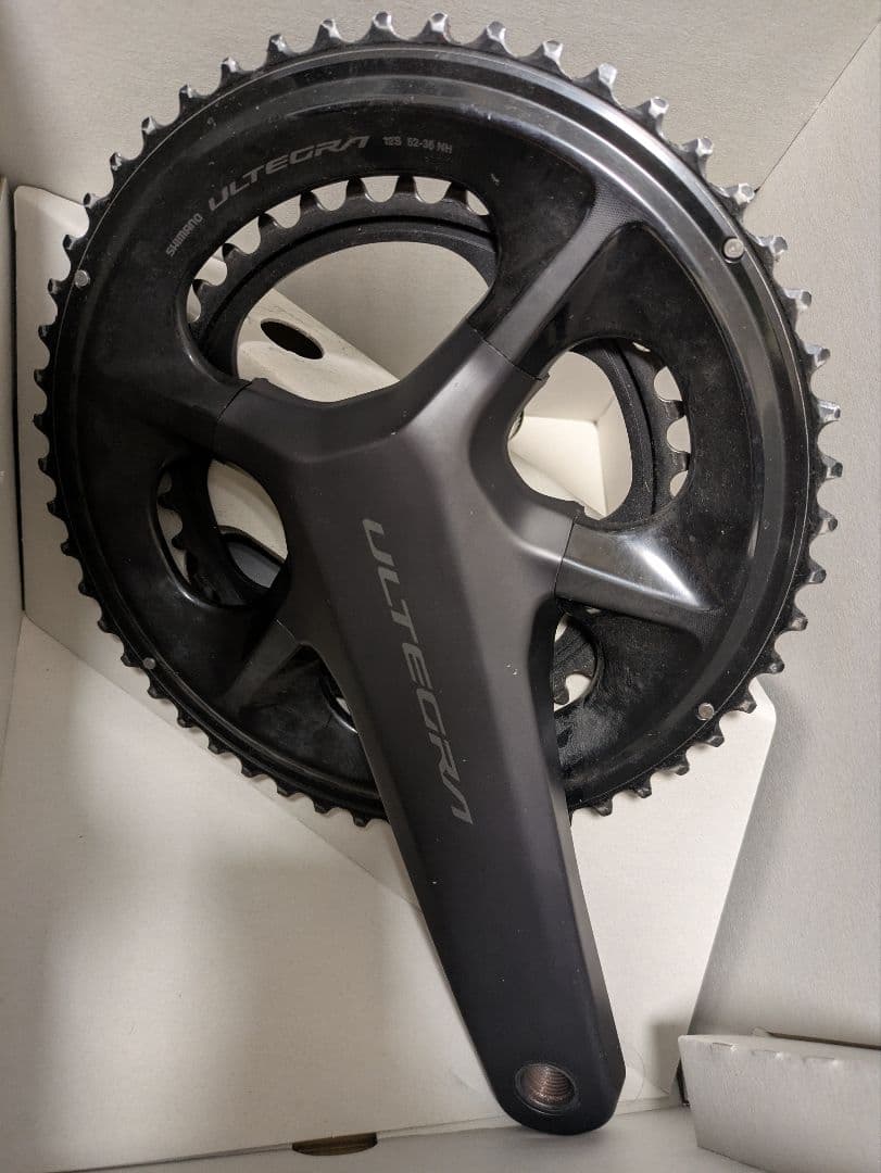 R8100 クランクセット　52-36t 170mm