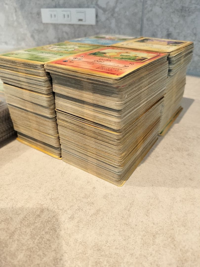 ポケモンカード旧裏まとめセット約1800枚（ノーマルセミコンプ含む）