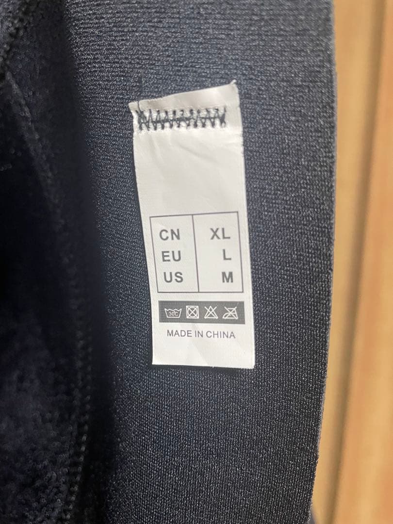 ウェットスーツ ブラック XL