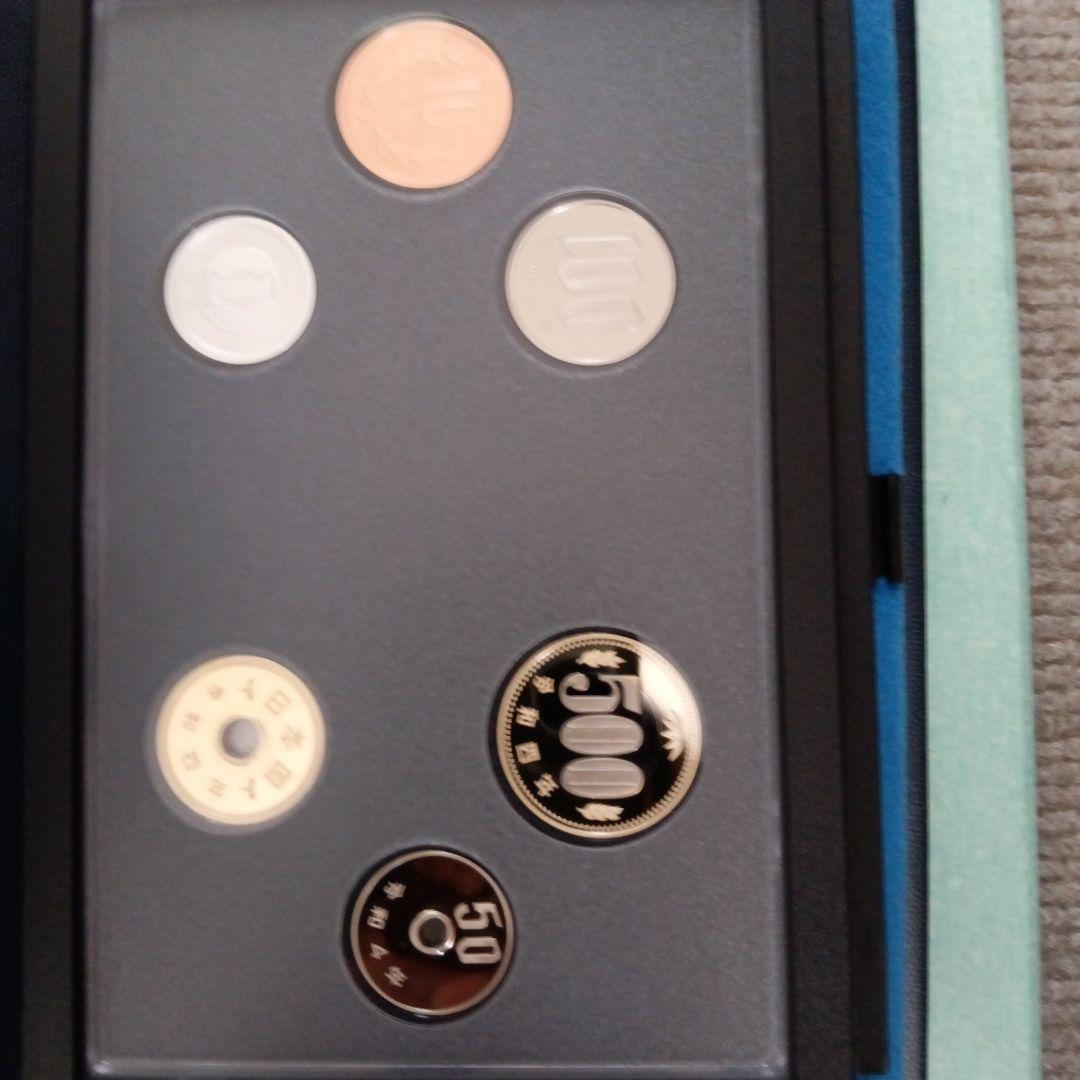 2022〜2024年、プルーフ貨幣セット３点 【銘板なし】