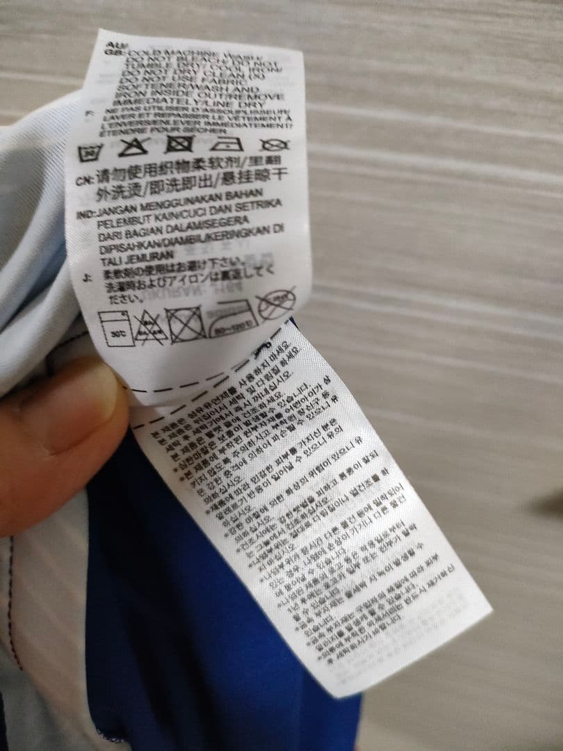 adidas　稀少新品タグ付　サッカーウェアジャパン　ブルー　サイズ160(S)