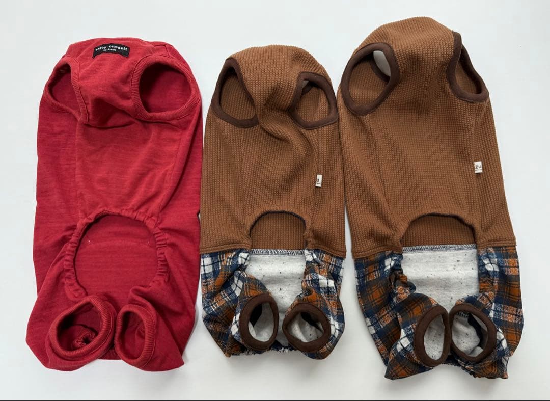 サラダページです　ダックスフンド　犬服　わんこ服