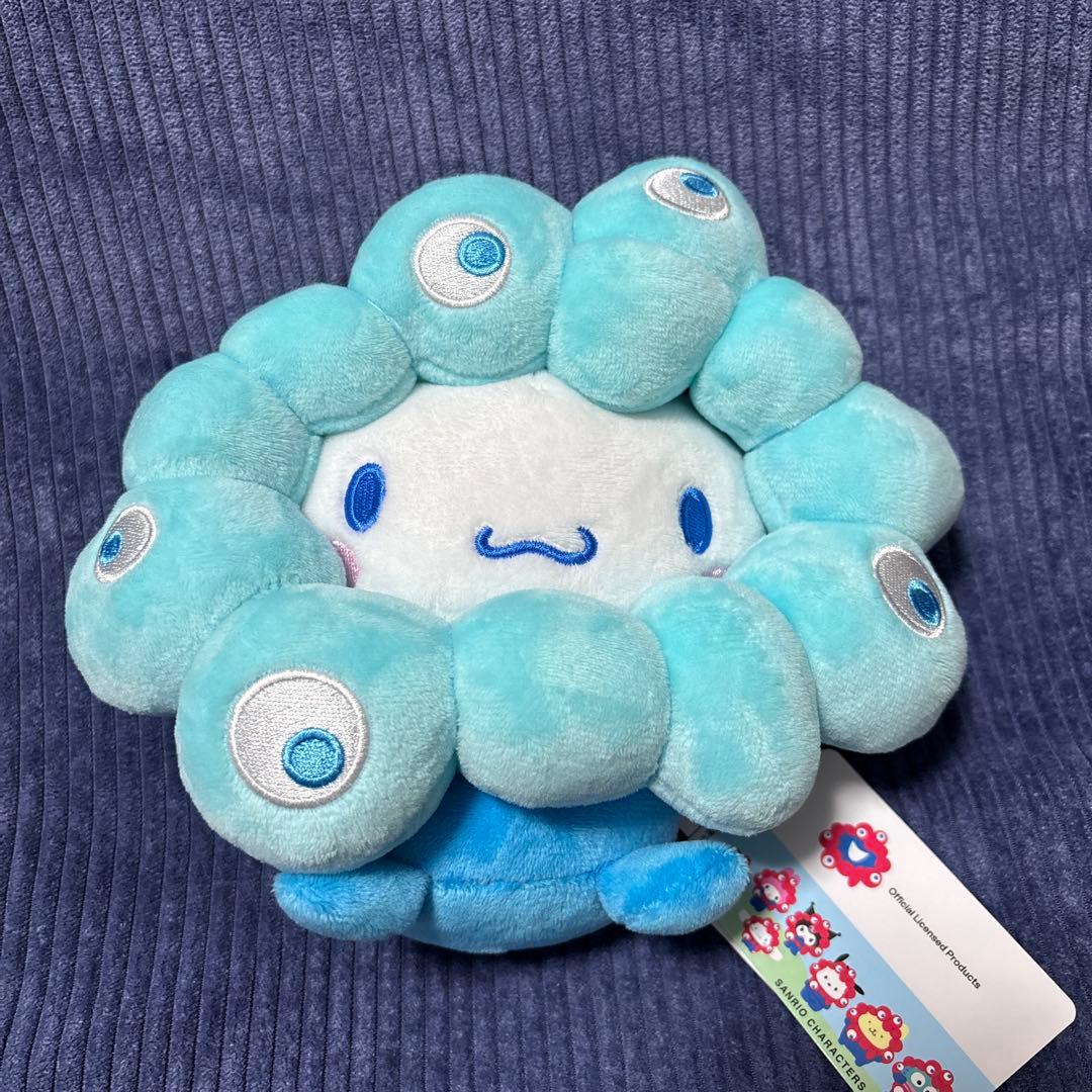 未使用タグ付き　ミャクミャク　シナモロール　ぬいぐるみ　万博限定カラー　Mサイズ