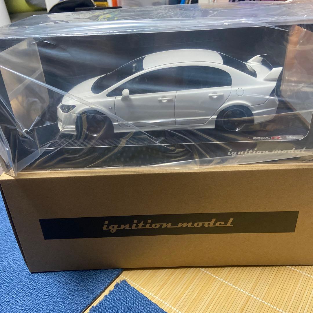 イグニッションモデル　HONDA シビックタイプＲ　FD2 ホワイト1/18