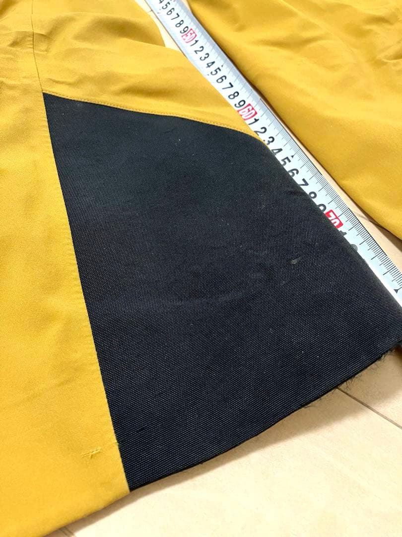 Burton ak バートン　ビブパンツ GORE-TEX ゴアテックス