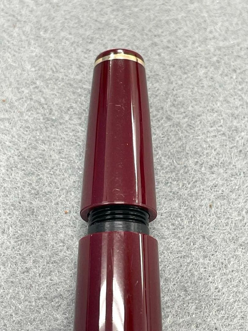 MONTBLANC モンブラン　マイスターシュテュック No.74　赤軸