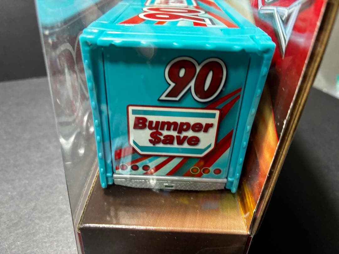 PONCHY WIPEOUT'S HAULER 90 カーズ ミニカー