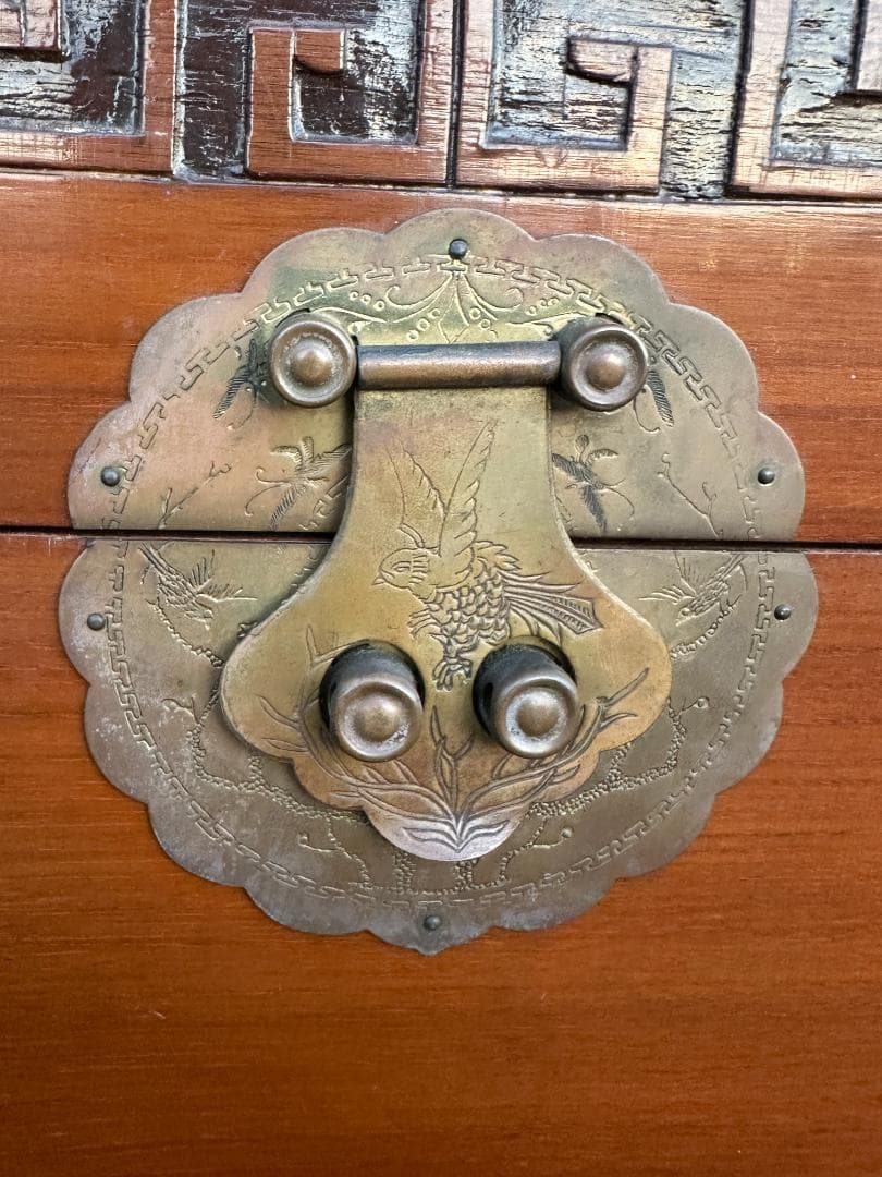 ★当時物 現状品 彫刻 木彫り 木製 大型収納箱 ボックス 古家具 インテリア