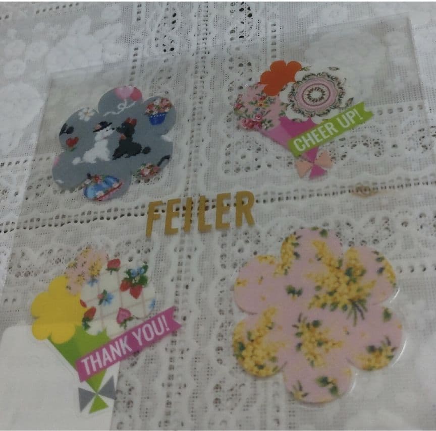 ♦新春特価【新品】Steiff × FEILER テディベアー＆ハイジ ハンカチ