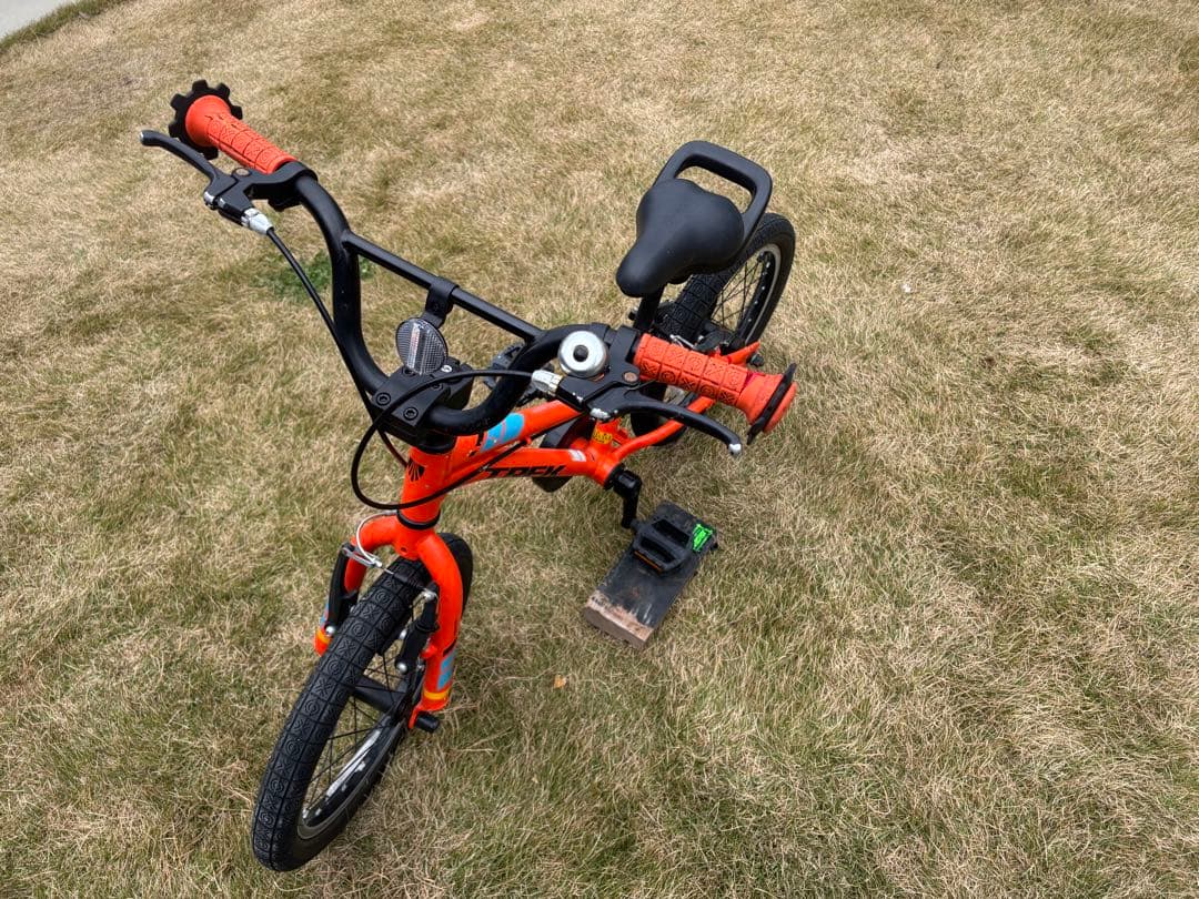 トレックTREK 16インチ キッズ自転車 オレンジ