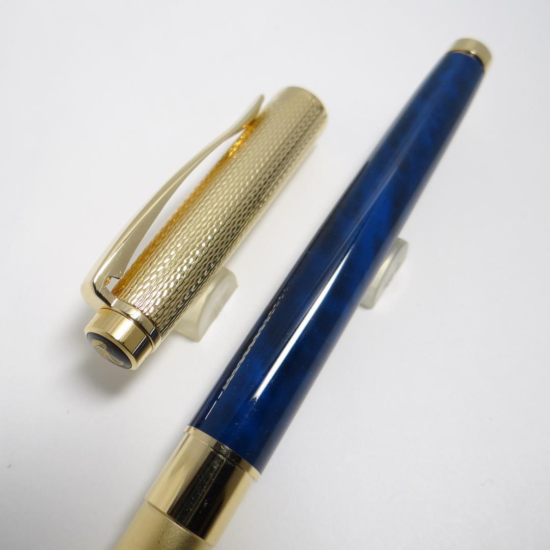 【かなり希少・本体約38g】ペリカン P590 セレブリ 万年筆 14Kペン先