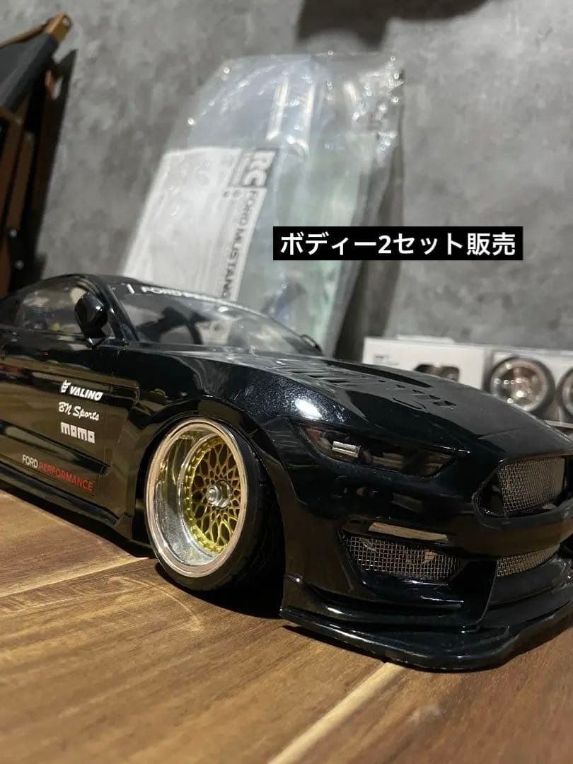 1/10【2台】マスタングGT4 新品ボディーと塗装済み(中古)ボディー LED