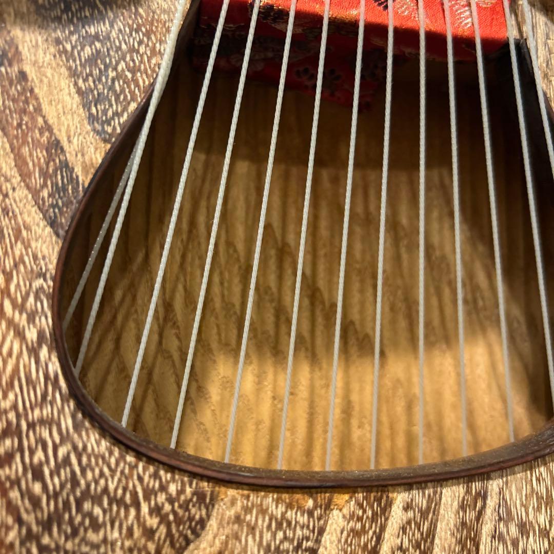 琴 箏 13弦 並甲 上角巻 蒔絵 すだれ彫　鶴　日の丸