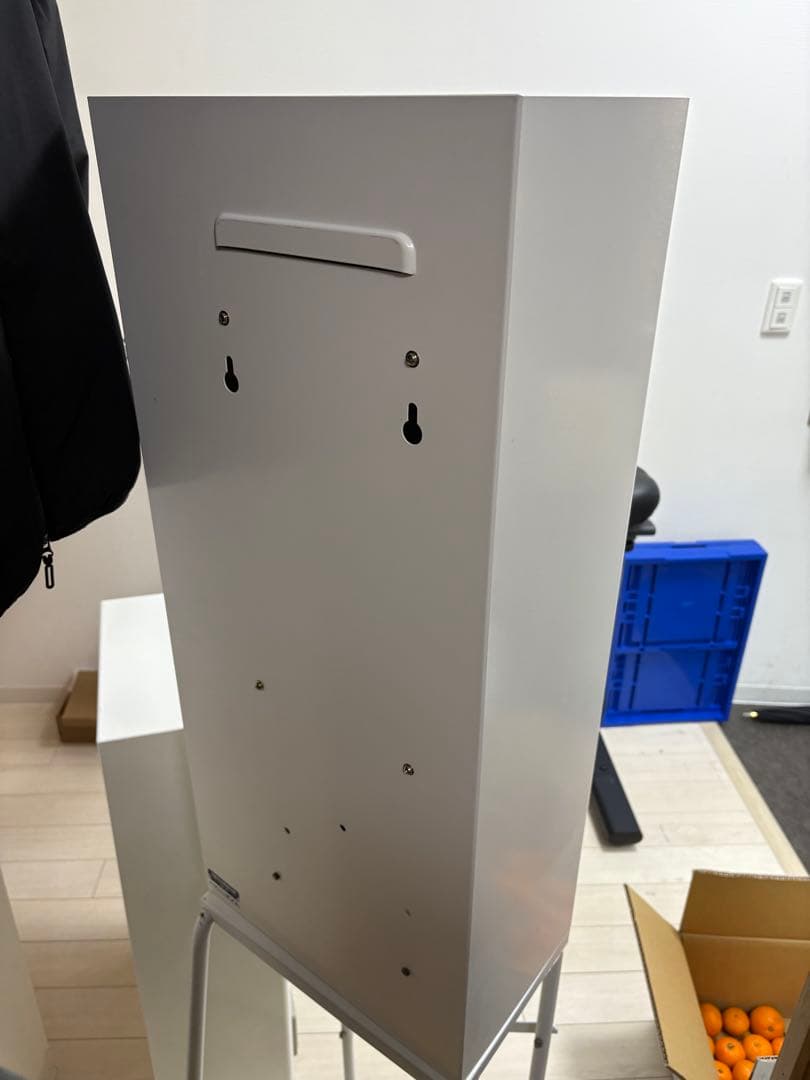 カードガチャガチャマシン　手動式自動販売機　ダイト　DF-8