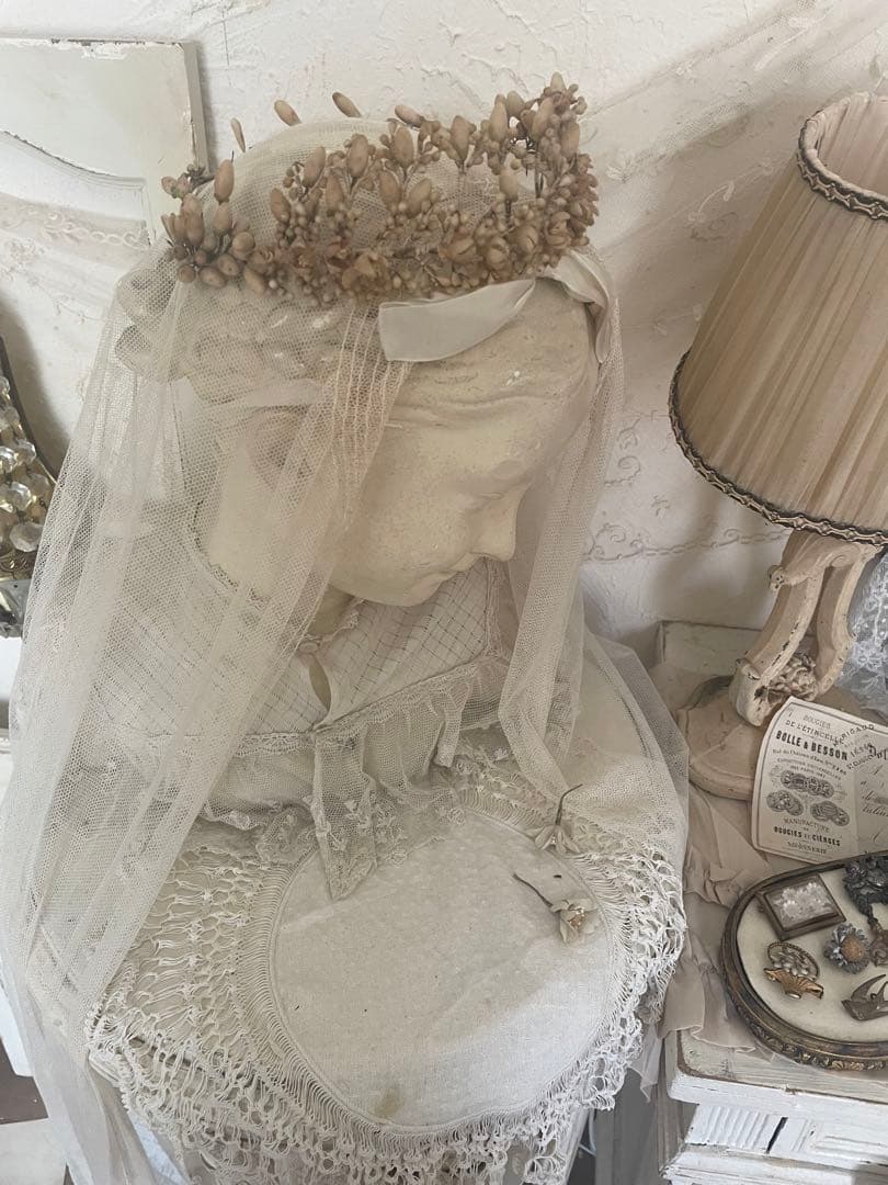 アンティーク　女の子　スタチュー　ガール　チャイルド　人物像　胸像　エクリュ