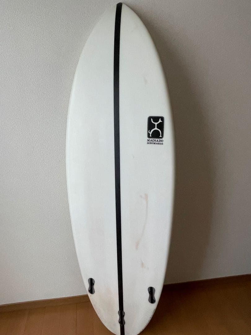 ファイヤーワイヤーGLAZER LFTフィン付き5.10 ボリューム38.6Ｌ