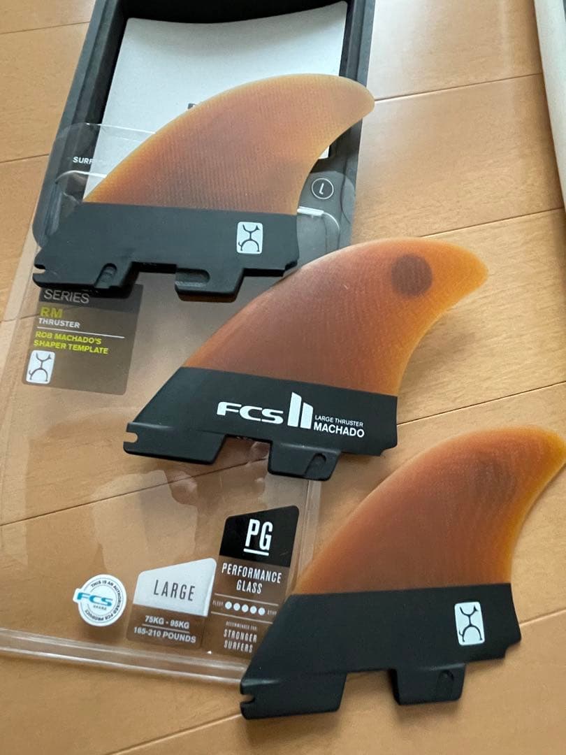 ファイヤーワイヤーGLAZER LFTフィン付き5.10 ボリューム38.6Ｌ