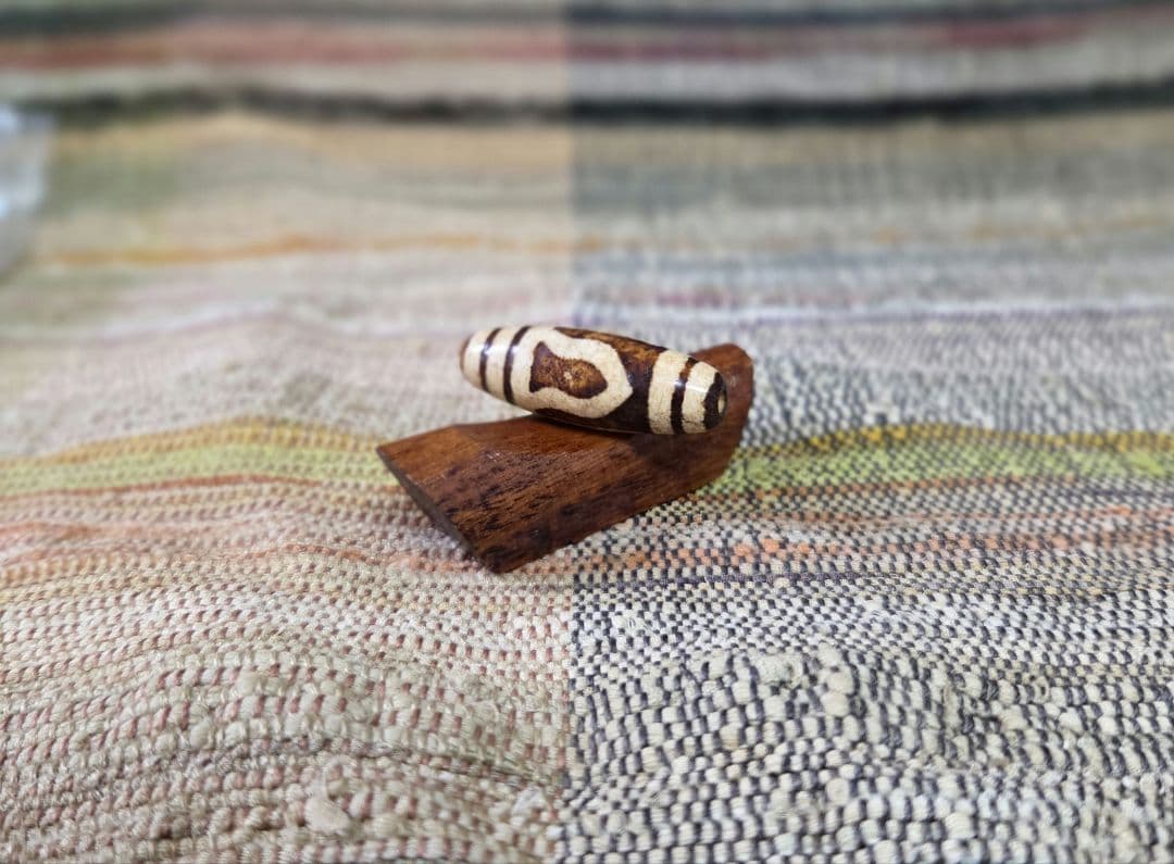 872　天珠　上肯　山景一眼天珠　dzibeads！