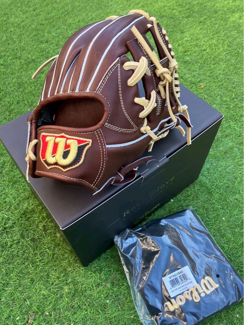 新品　型付け済　ウィルソンスタッフ　内野　日本製　硬式　Wilson