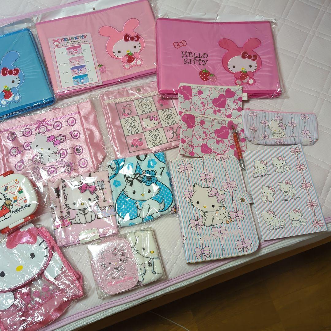 チャーミーキティ　マスコット　ポーチ　タオル　ヘアゴム　非売品　景品含む ポーチ