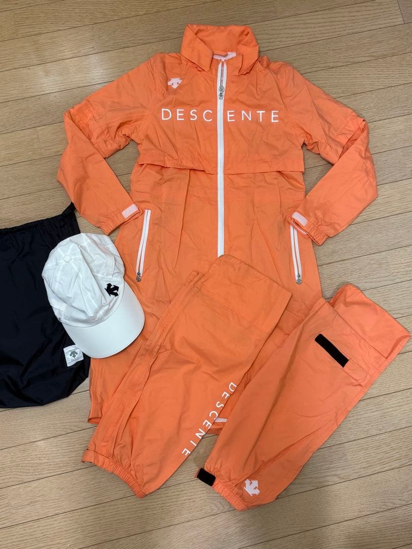 値下げ‼️DESCENTEgolf♡レディース レインウエアセット♡USED