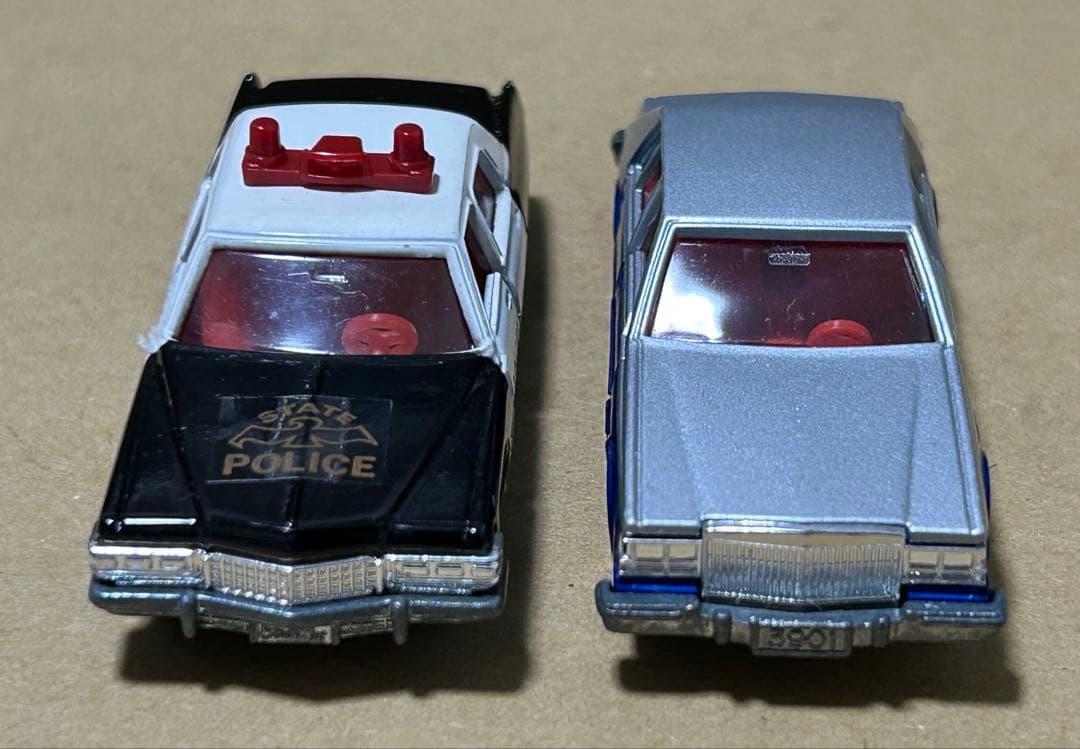 トミカ キャデラック フリートウッド ブローアム キャデラックセビル 2台セット