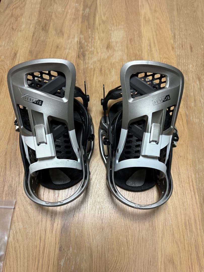 BURTON GENESIS EST バートン ジェネシス