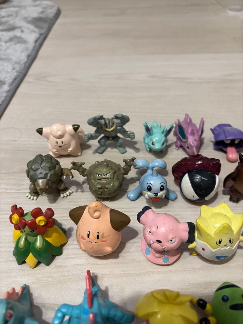 モンコレ　まとめ売り　38体　ポケットモンスター