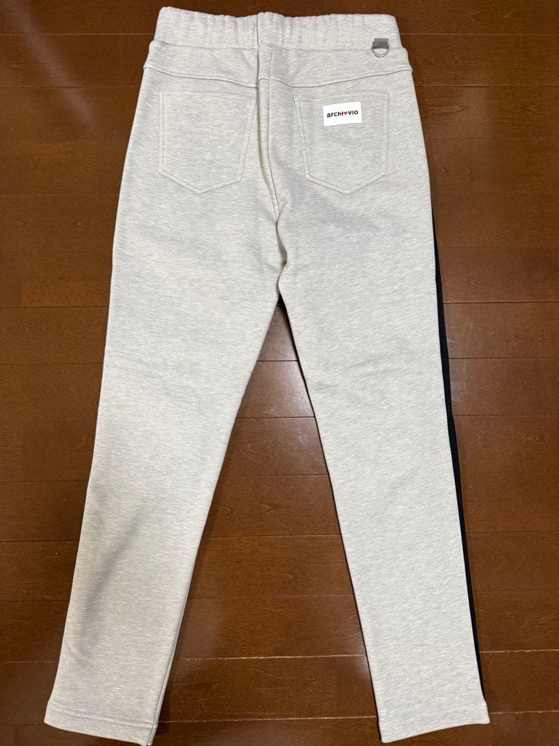アルチビオ レディース　裏起毛スウェットパンツ36 新品未使用