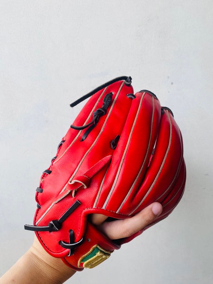 【最高級】ウィルソンスタッフ　硬式用グラブ　　　　　　（内野手用）