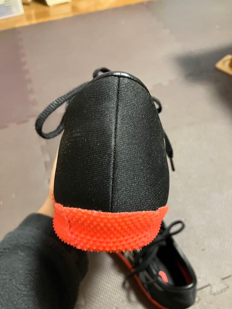 走高跳びスパイク　asics ハイジャンププロ３(R)右足踏み切り用